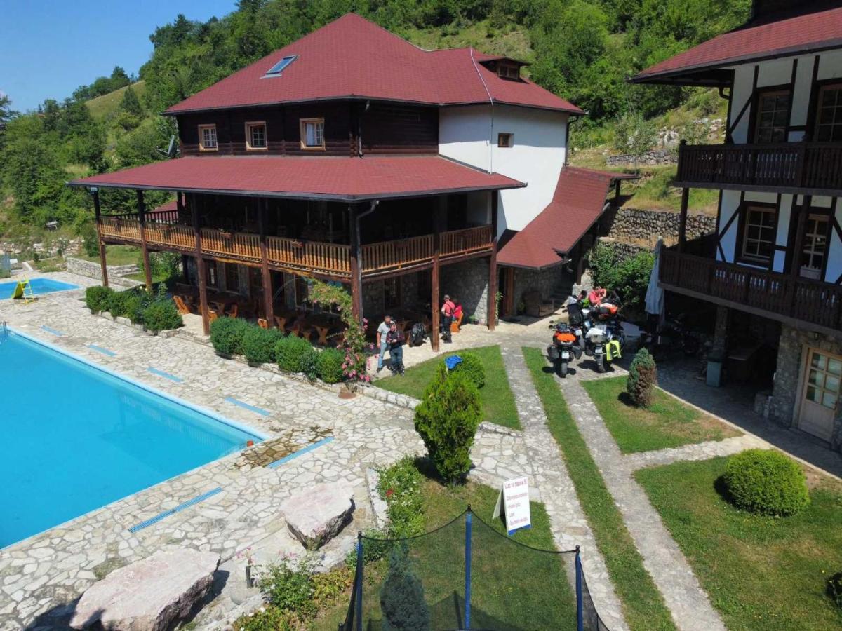 Etno Selo Vrelo & Camping Guest House เบราเน ภายนอก รูปภาพ