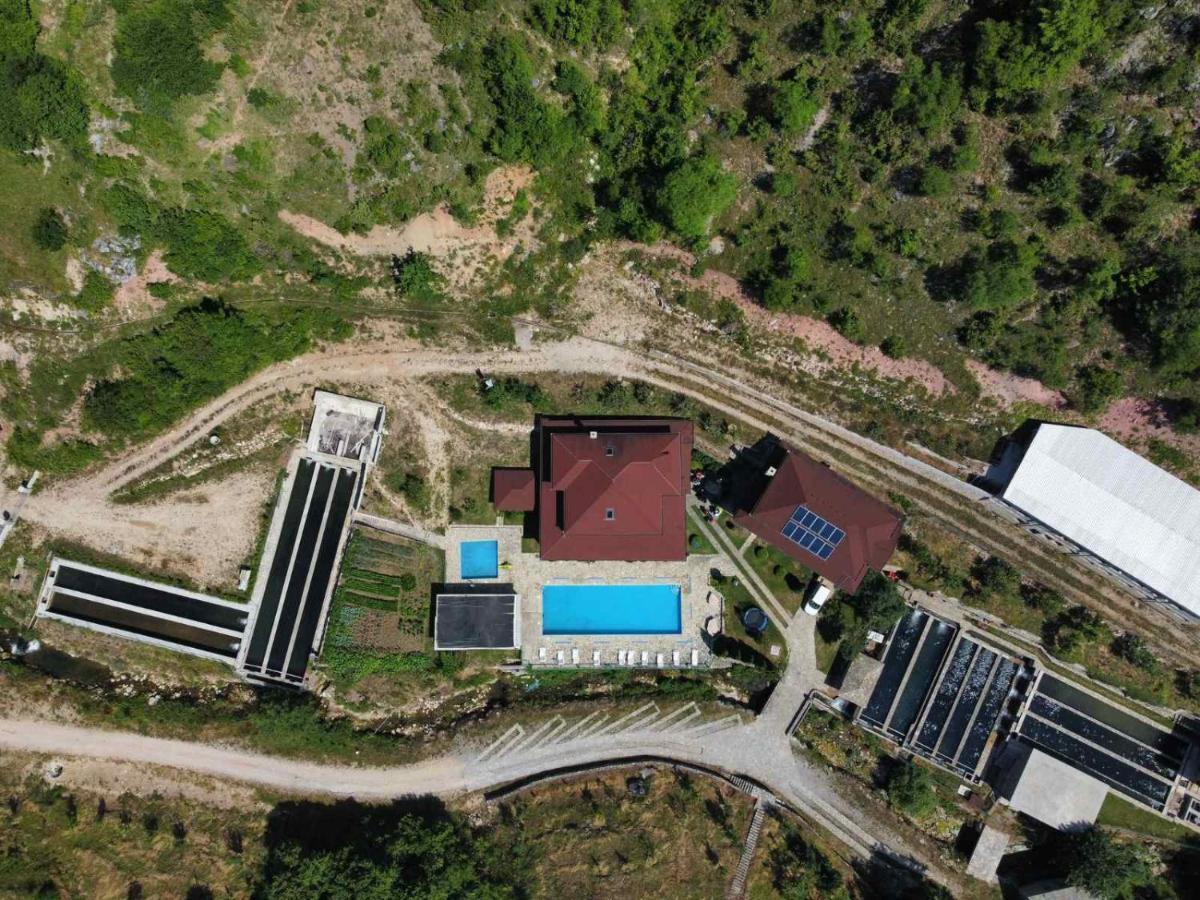Etno Selo Vrelo & Camping Guest House เบราเน ภายนอก รูปภาพ